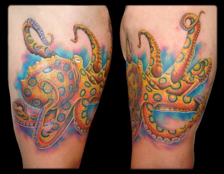 Tattoo by Andrew Sussman There are ten known species of blueringed octopus 